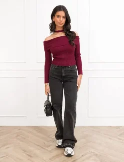 Alana off the shoulder top bordeaux