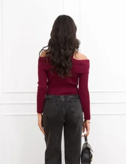 Alana off the shoulder top bordeaux