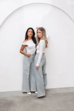 Celle palazzo fit licht blauw