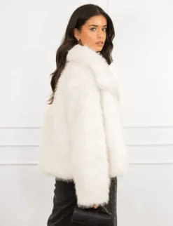 Chloe faux fur jas off white