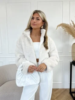 Daya faux fur jas off white