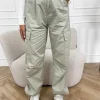 Ela parachute broek licht groen