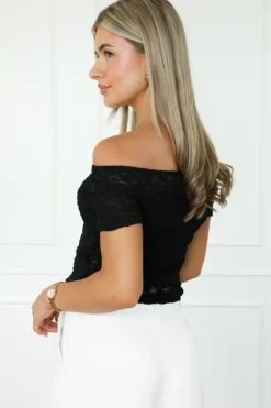 Isadee top zwart