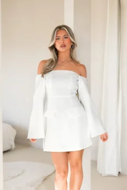 It girl dress wit