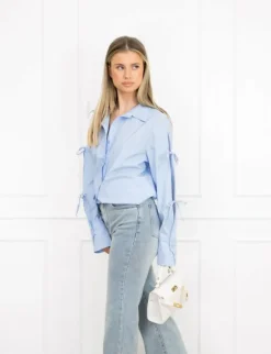 Jessy blouse lichtblauw