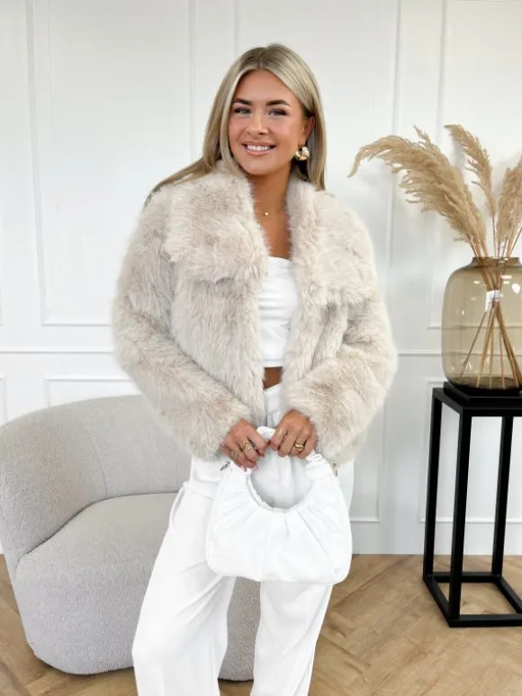 Jolein faux fur jas beige