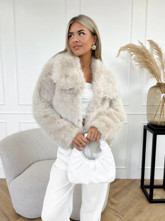 Jolein faux fur jas beige