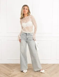 Kayla top off white