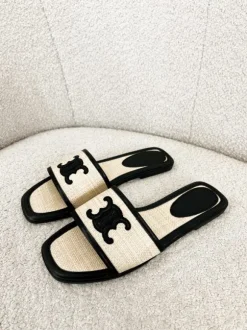 Lela slipper zwart
