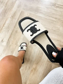 Lela slipper zwart
