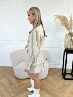 Lia skort beige