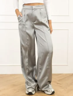 Lotta pantalon grijs