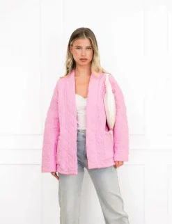 Megan jasje roze