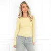 Merle basic top geel