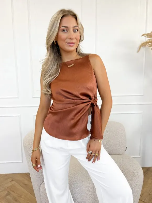 Romee top roest