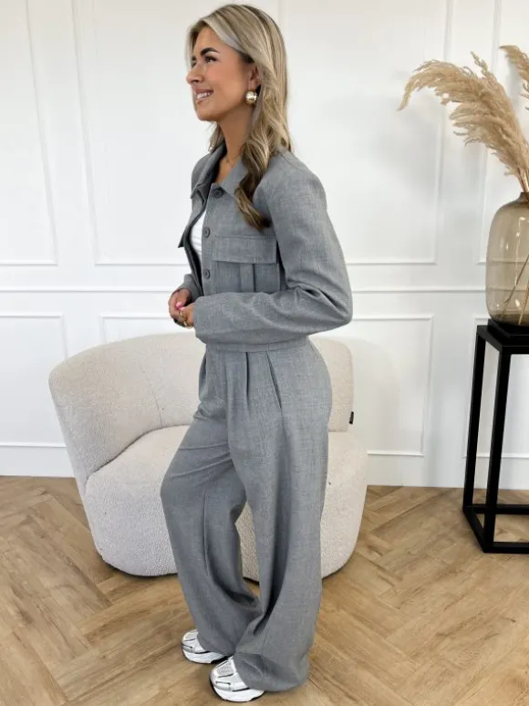 Ylva jasje grijs