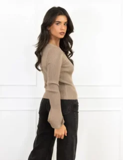 Yua top taupe